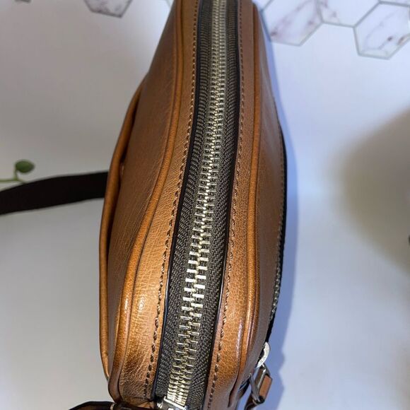 Fossil Wright North South City Crossbody Bag - Picture 8 of 10